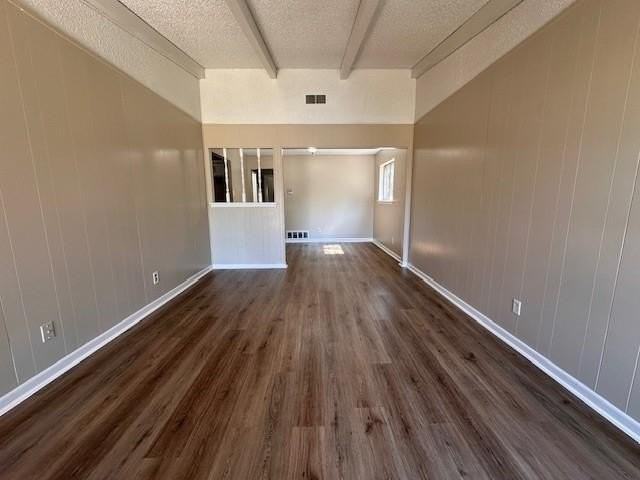 1904 Starling Ct - Photo 2 of 4