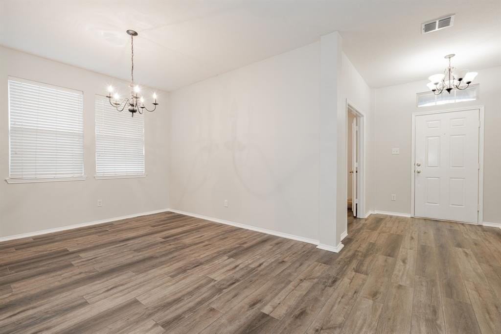 10321 Augusta Ln - Photo 5 of 33