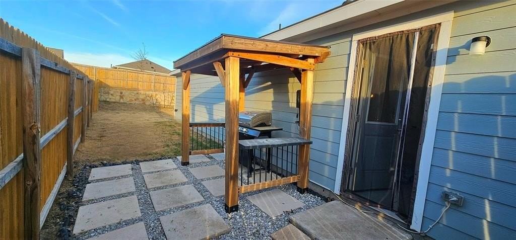 2704 Slatewood Dr - Photo 6 of 9