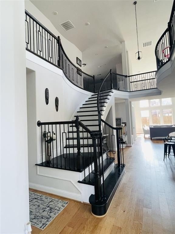 305 Cypress Hill Dr - Photo 7 of 39