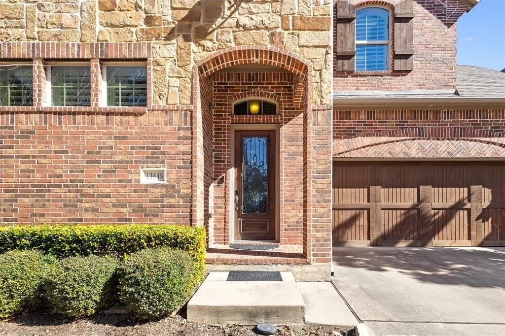 13648 Cobblestone Dr - Photo 2 of 27