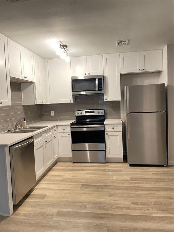 4615 Sausalito Dr - Photo 4 of 22