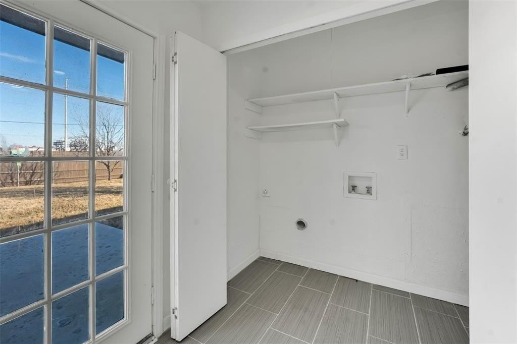 1722 Independence Trl - Photo 3 of 20