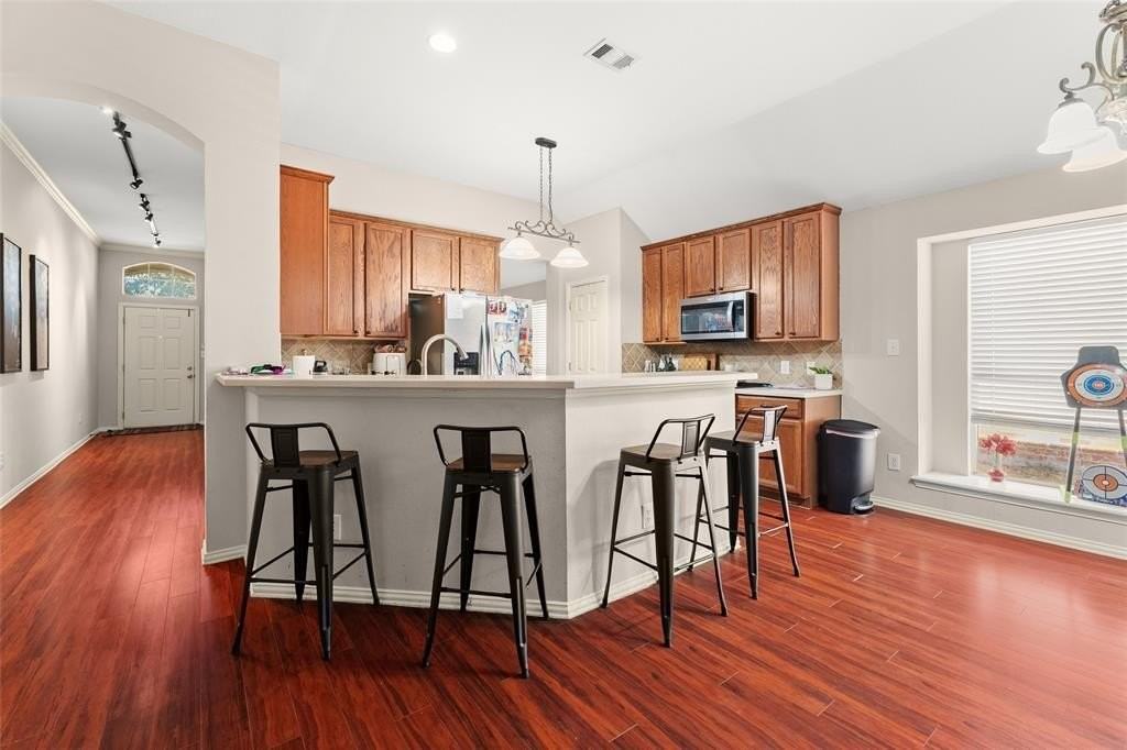 2605 Swan Dr - Photo 5 of 22