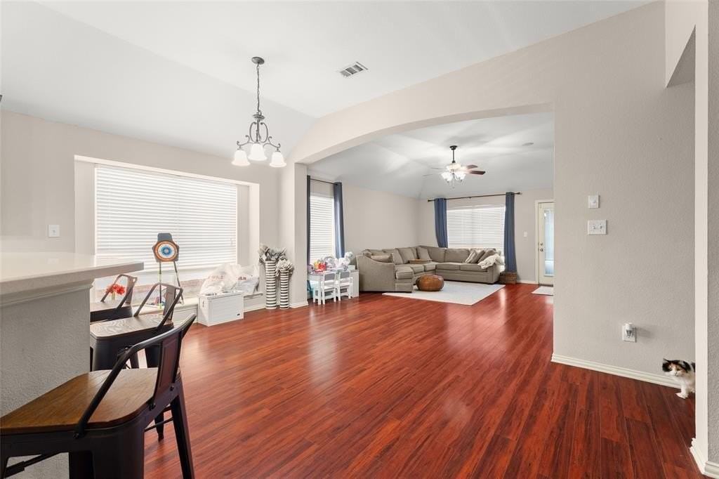 2605 Swan Dr - Photo 7 of 22