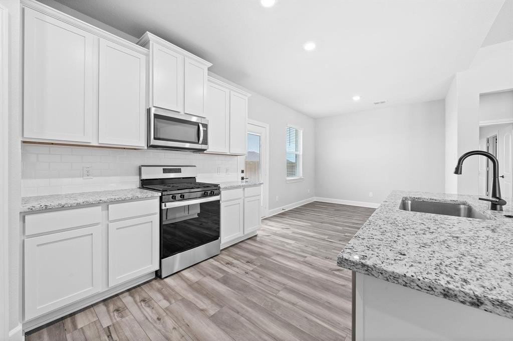 2012 Hardwick Dr - Photo 3 of 13