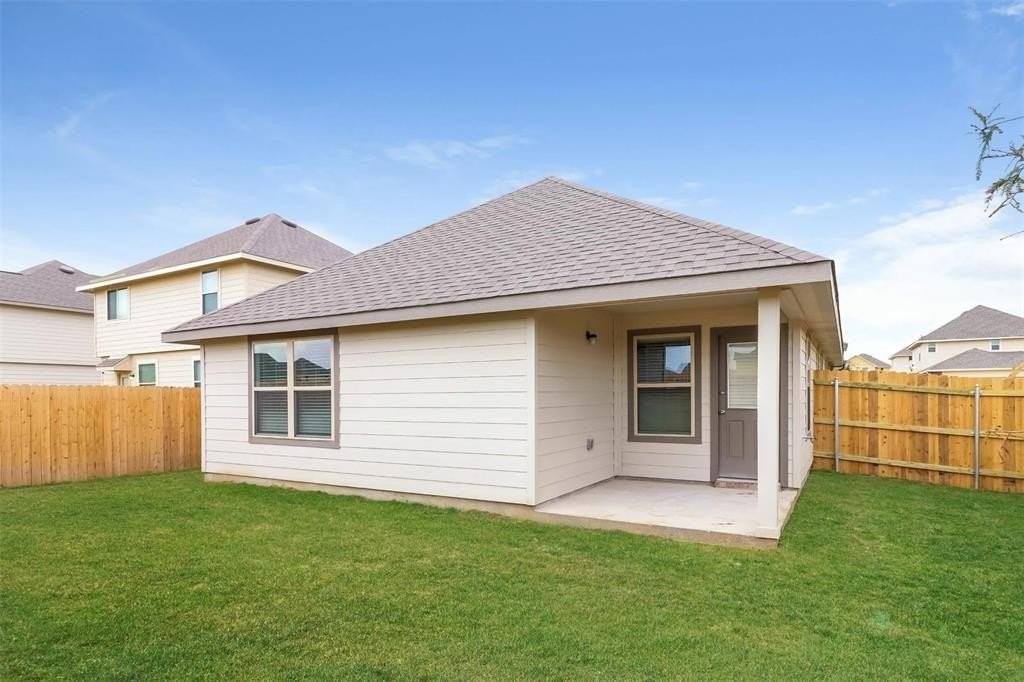 8309 Yaupon Holly Trl - Photo 2 of 19