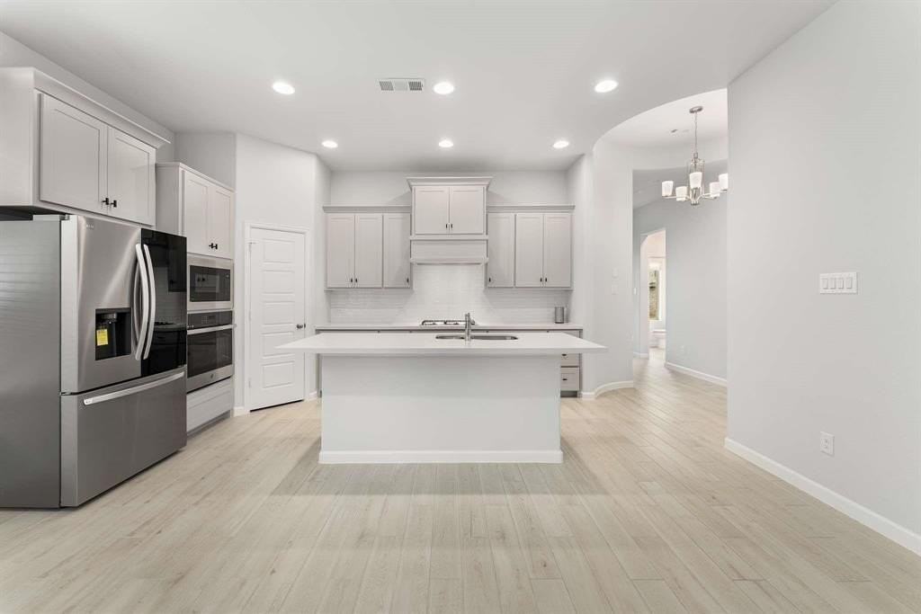 3109 Cottontail Dr - Photo 3 of 18