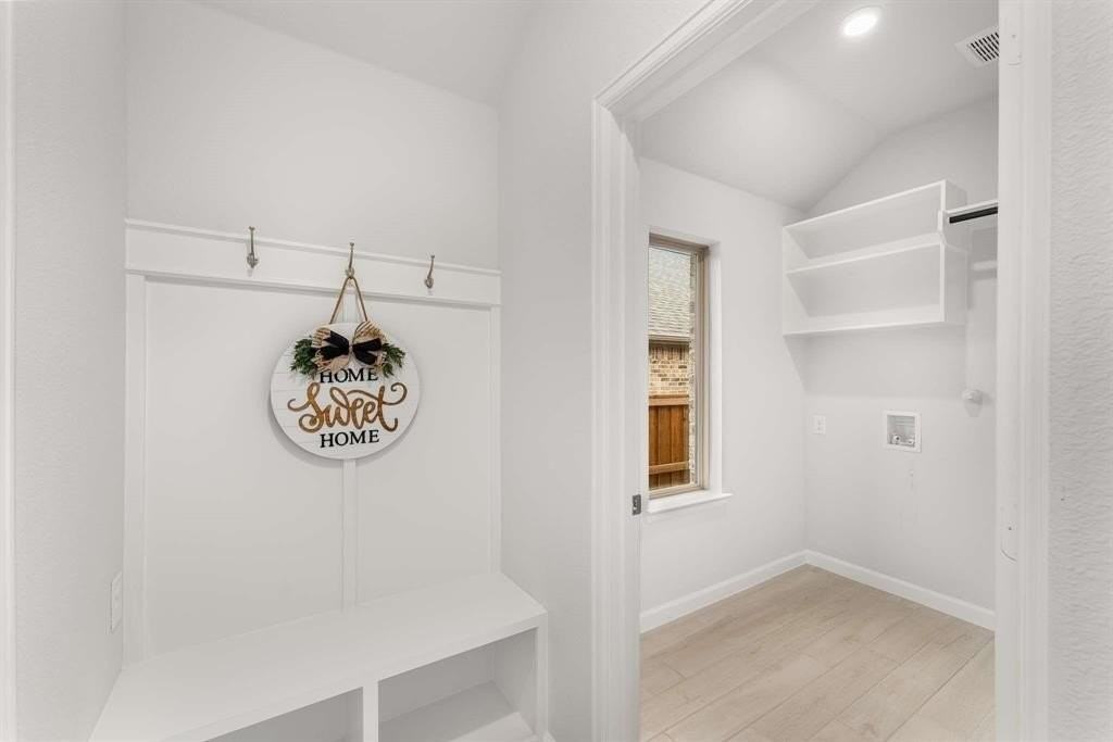 3109 Cottontail Dr - Photo 6 of 18