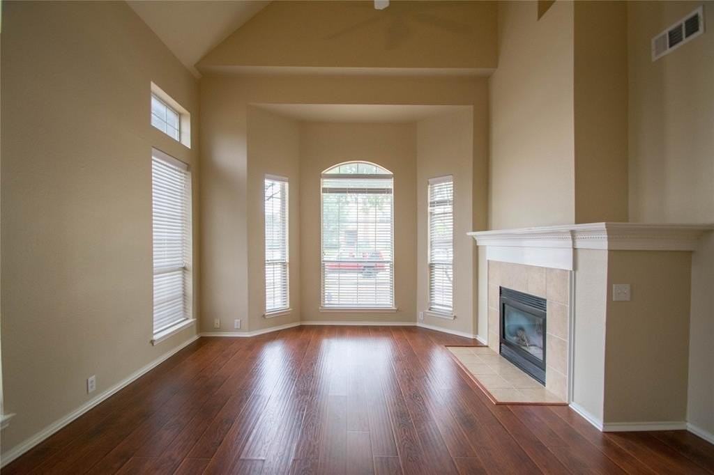 11139 Still Hollow Dr - Photo 3 of 22