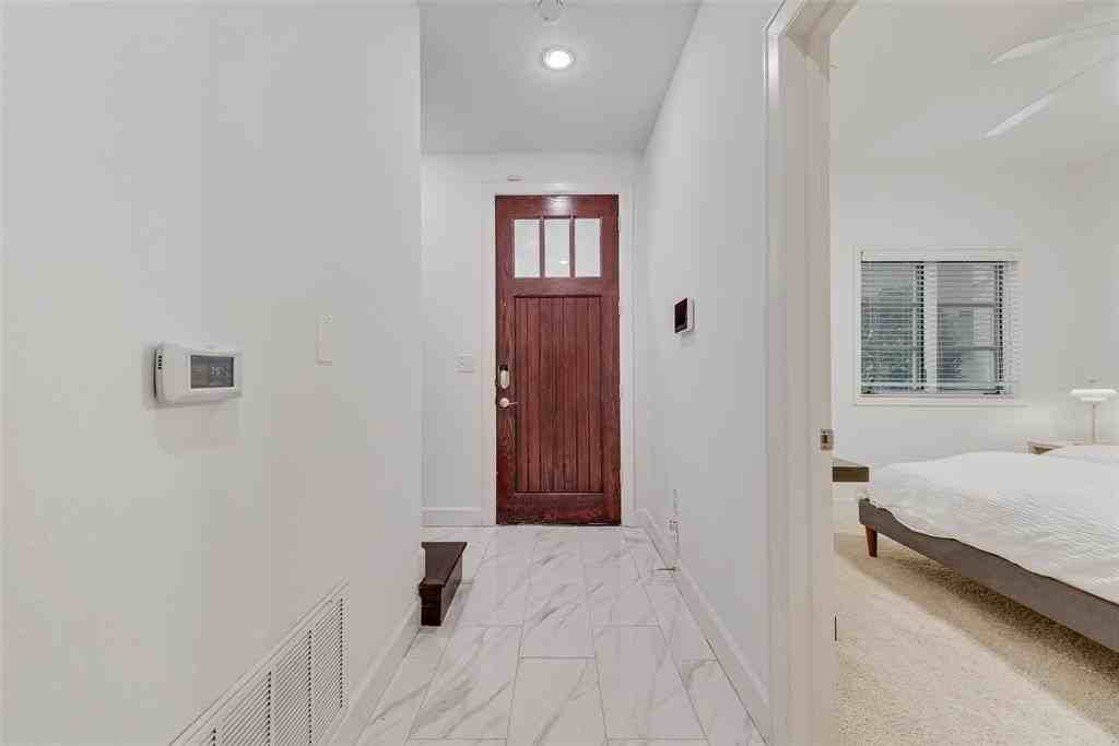 3210 Carlisle St #52 - Photo 3 of 22