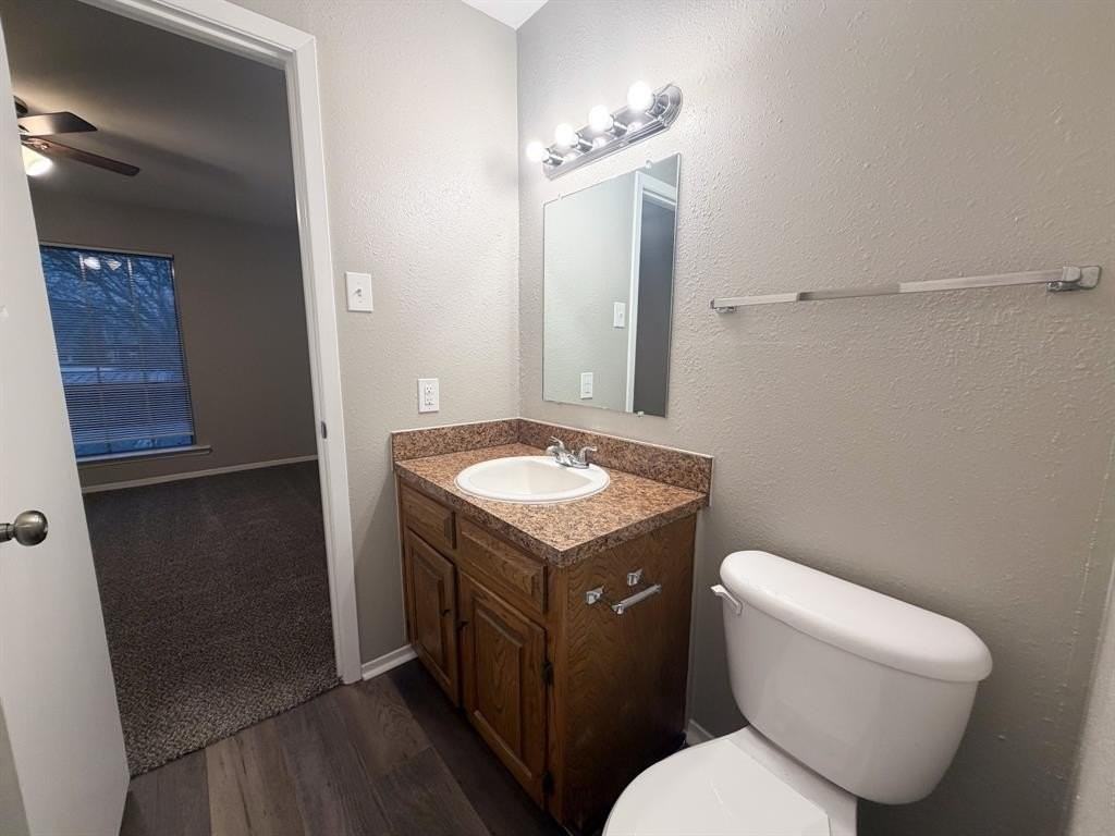 510 W Marvin Ave #207 - Photo 7 of 12