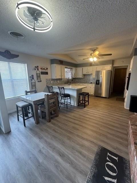 641 Green Valley Dr - Photo 2 of 27