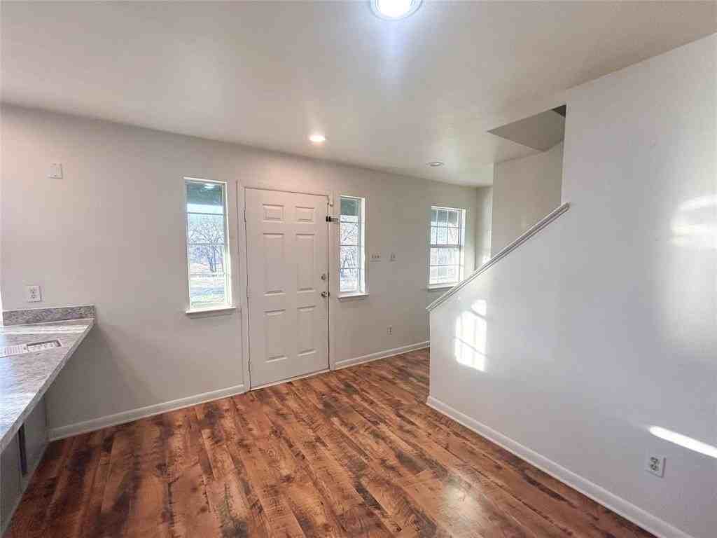 1170 Lumkins Rd - Photo 5 of 27