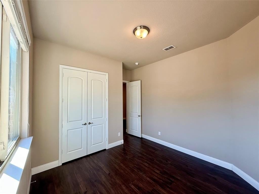 1805 Ryedale Dr - Photo 6 of 28