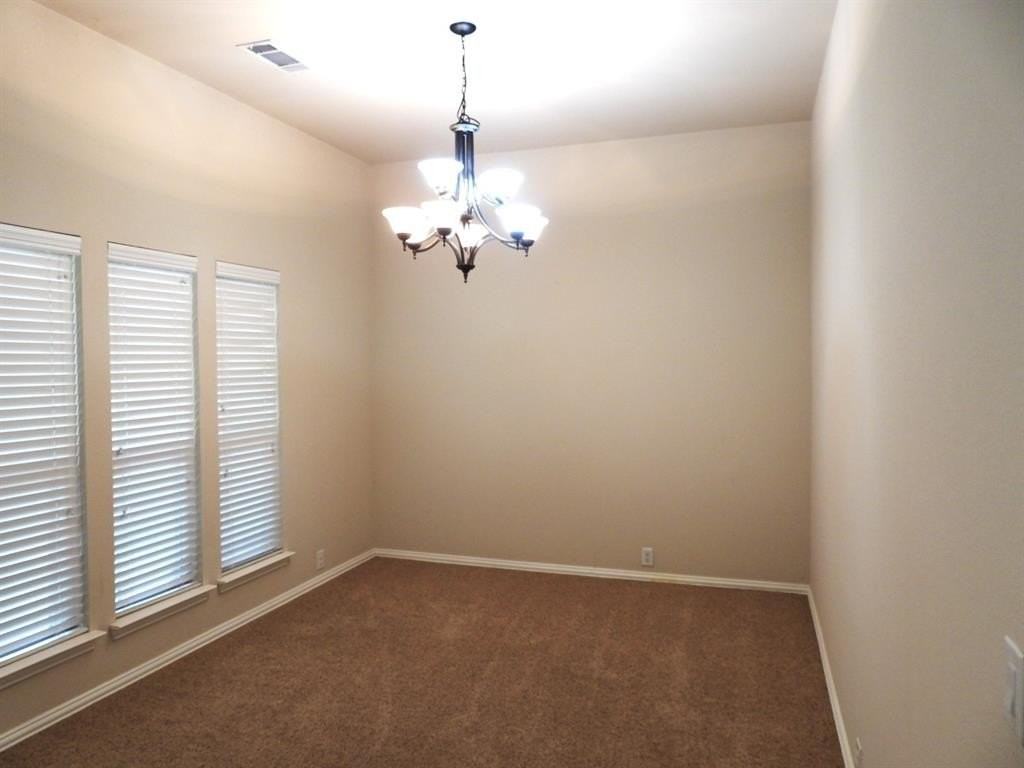 1311 Fox Glen Trl - Photo 2 of 18