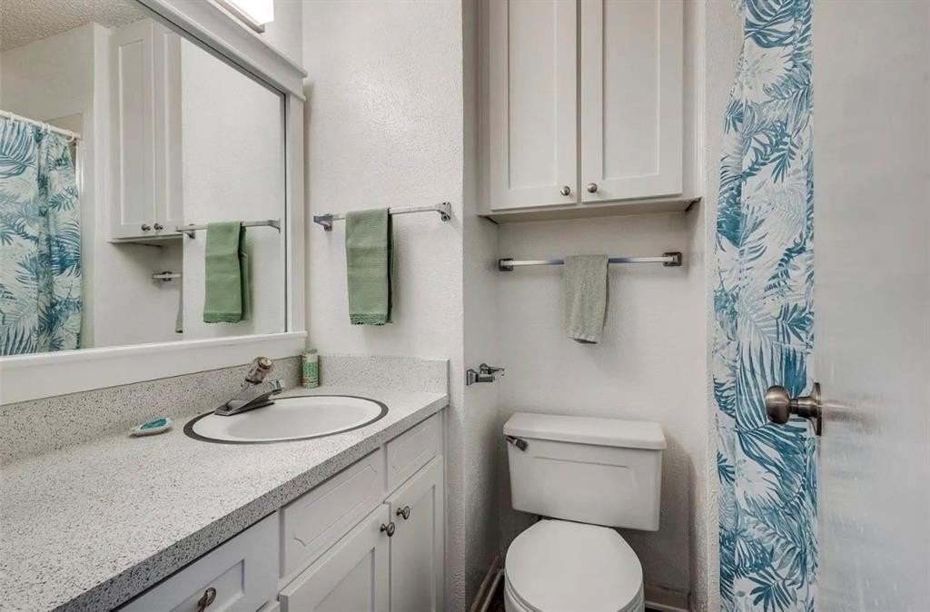 627 Texas St - Photo 7 of 10