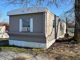 featured image of 331 Oak Grove Rd #23