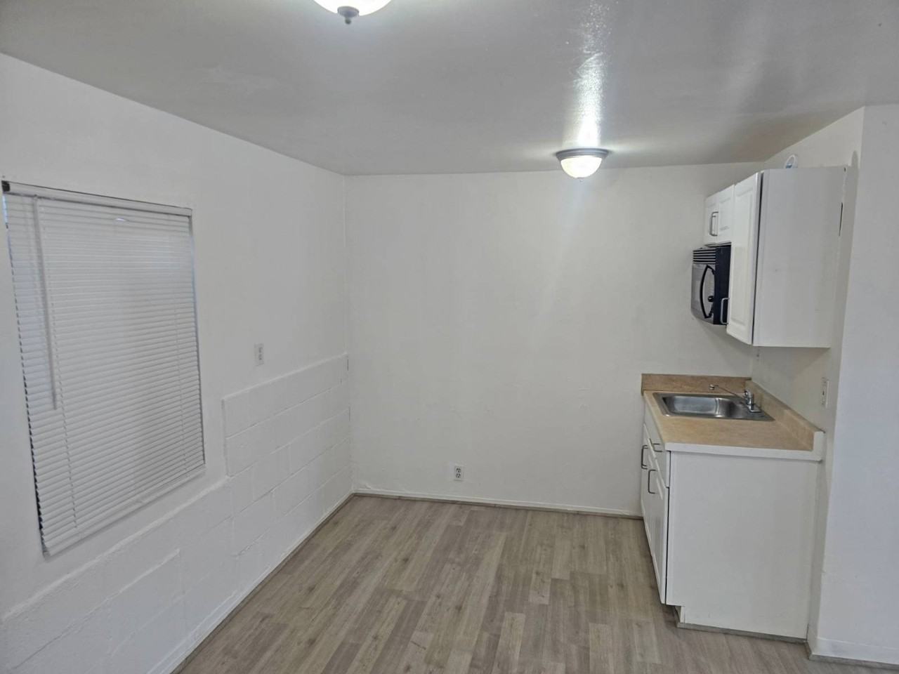 13801 S Vermont Ave #M6 - Photo 3 of 11