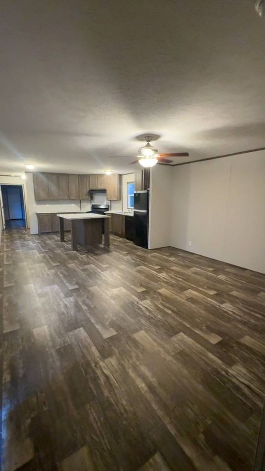 289 Bristol Dr - Photo 4 of 10