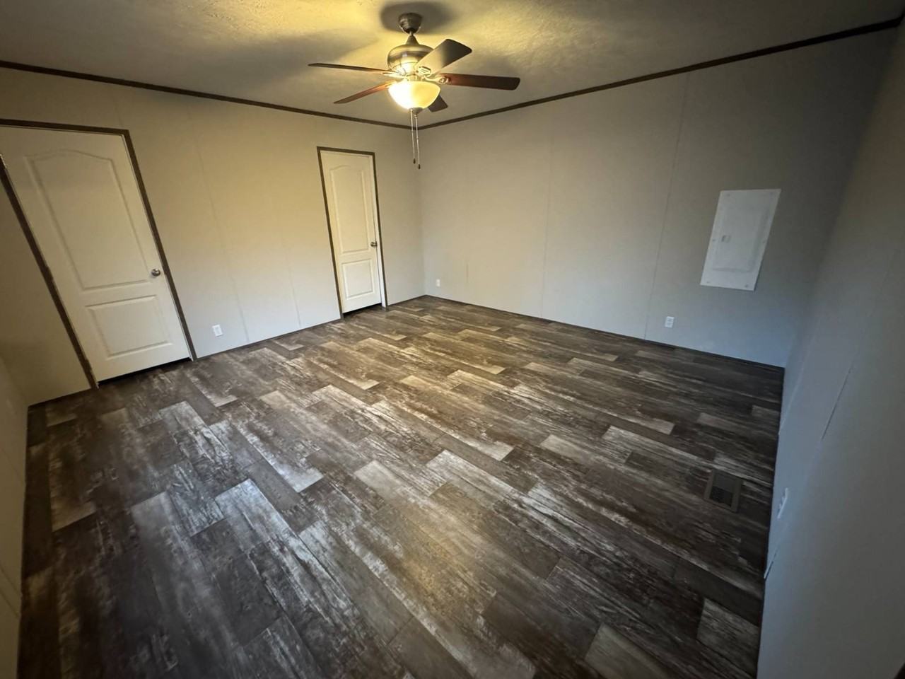 289 Bristol Dr - Photo 6 of 10