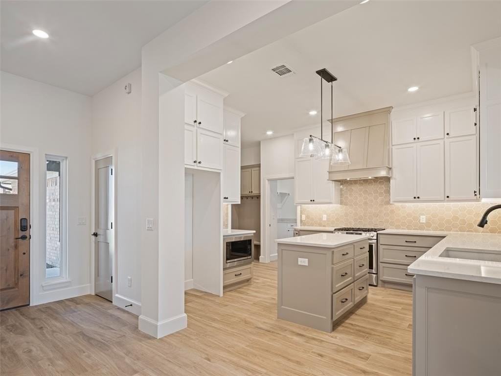 12732 Nw 2nd Ter - Photo 7 of 41