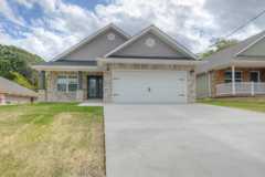 3317 S Moffet Ave - Photo 1 of 1