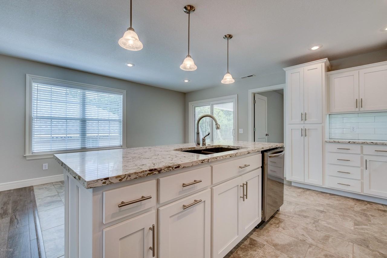 3317 S Moffet Ave - Photo 6 of 16