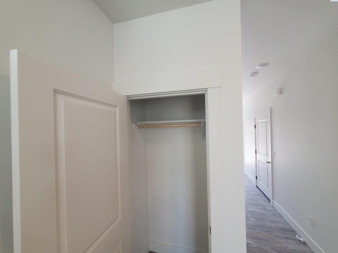 5866 W 41st Ave - Photo 7 of 19