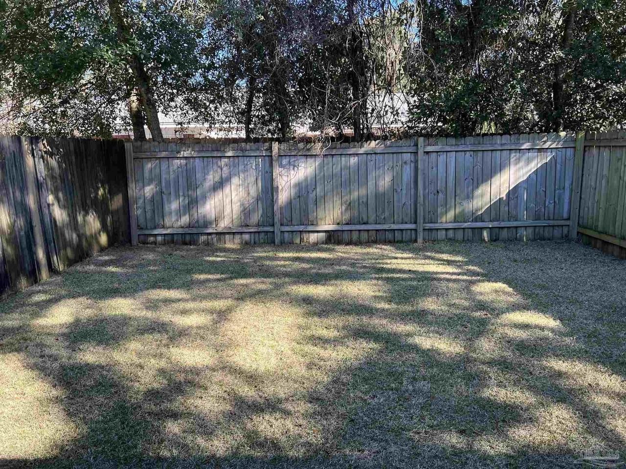 113 Mcclure Dr Apt A #A - Photo 5 of 9