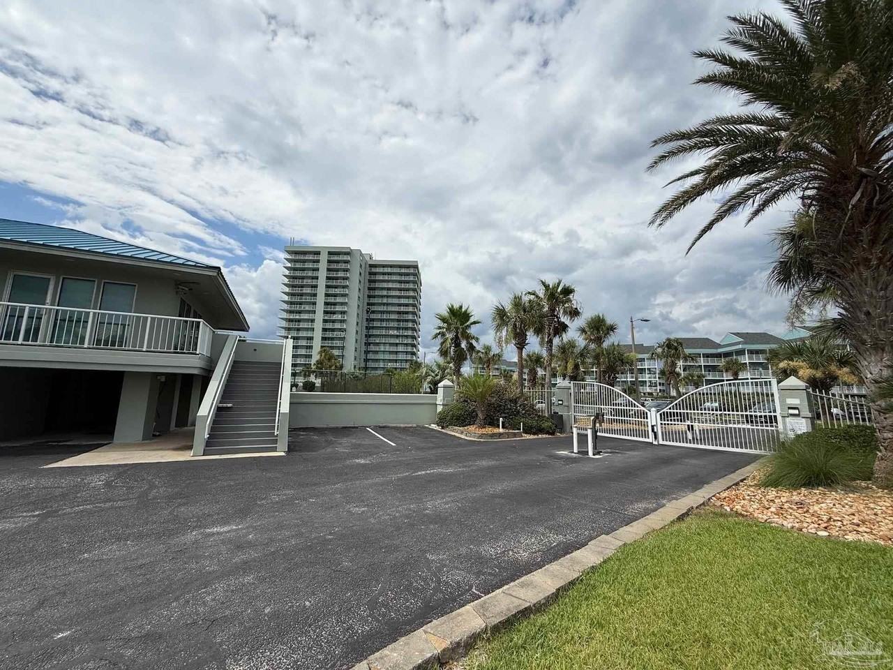 1200 Fort Pickens Rd Apt 4c #4C - Photo 3 of 46