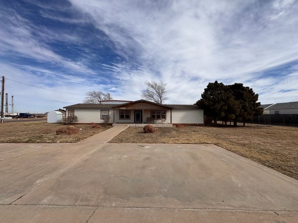 4301 S County Road 1135 - Photo 3 of 34