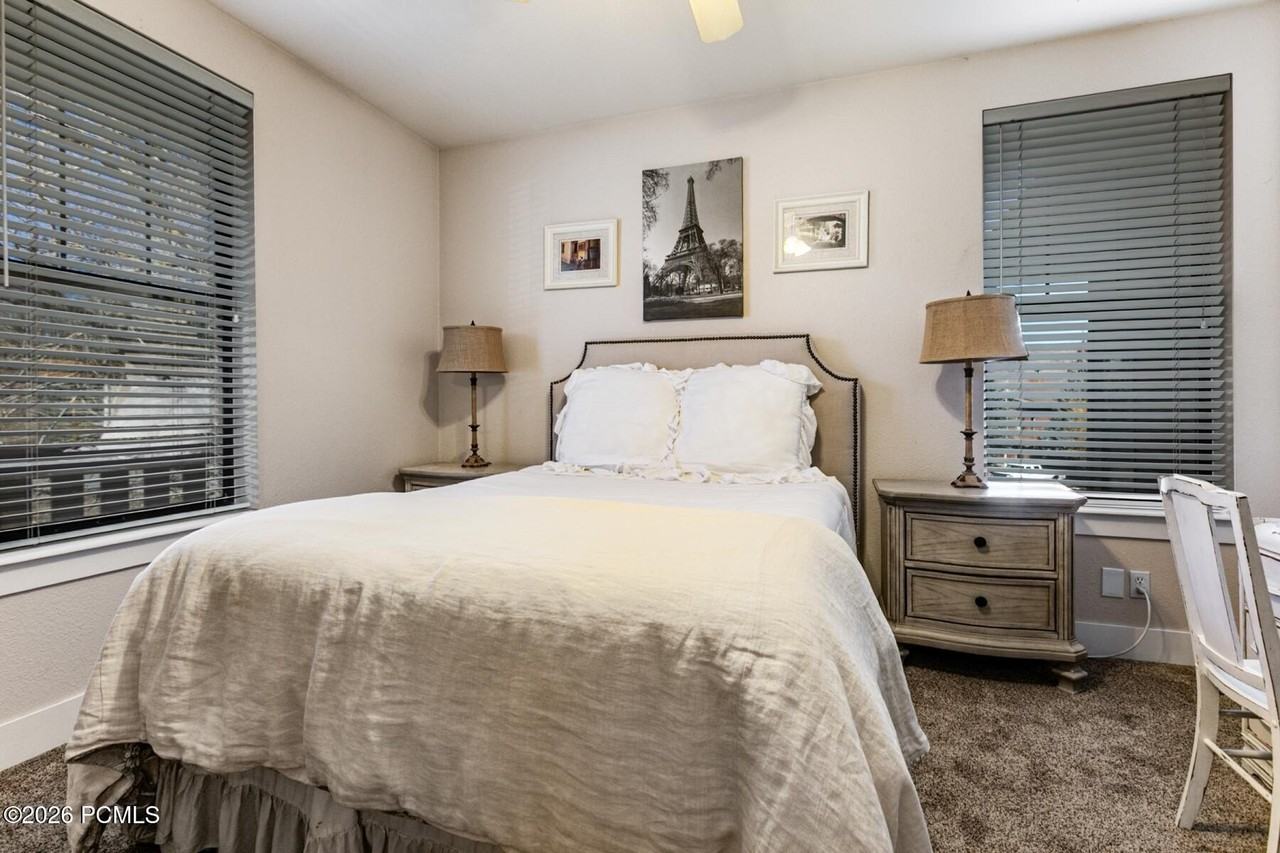 8350 Meadowview Ct Apt C23 #C23 - Photo 6 of 17