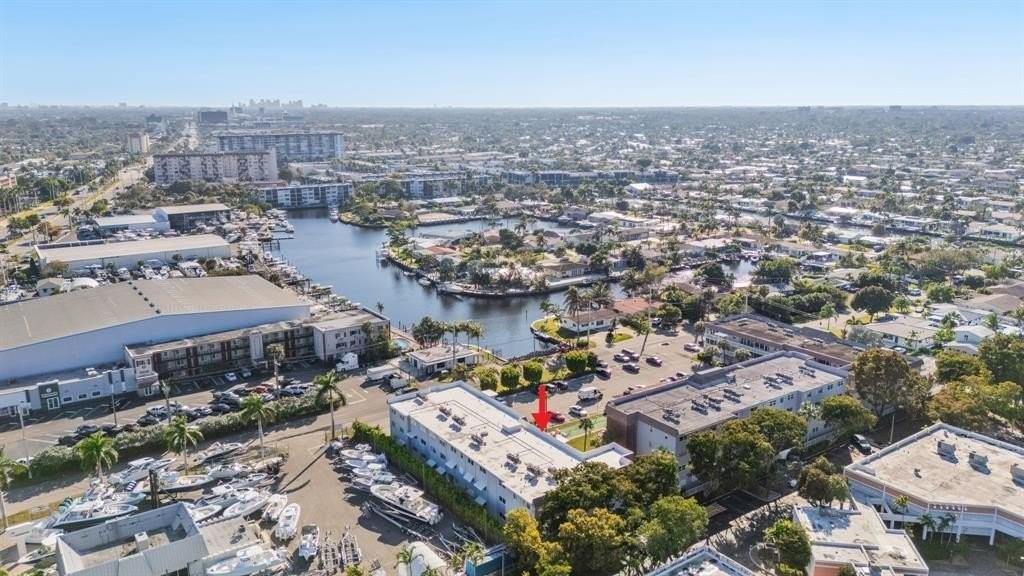 1971 Se 5th Ct #203 - Photo 5 of 32