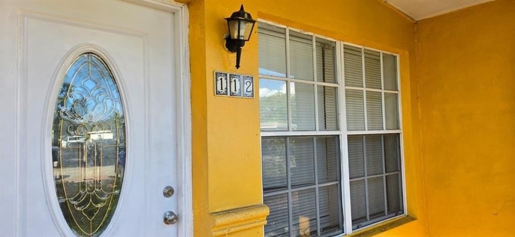 112 Newton Rd - Photo 3 of 31