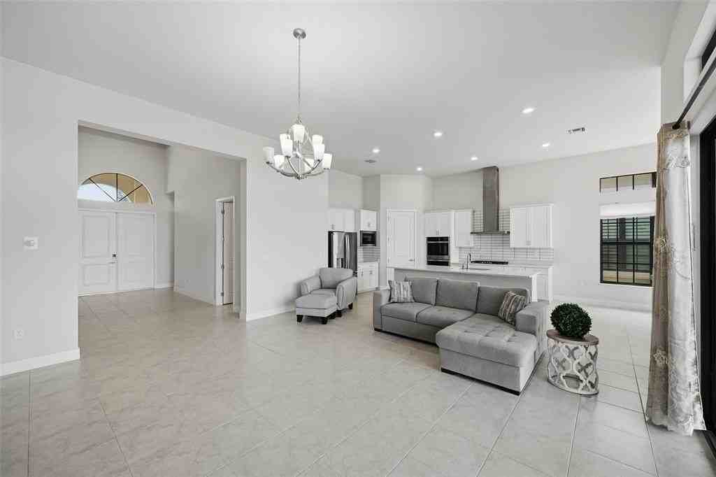 7818 Rowan Ter - Photo 6 of 31