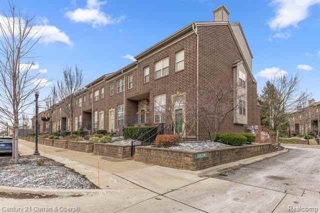 4255 Schaefer Rd - Photo 2 of 23