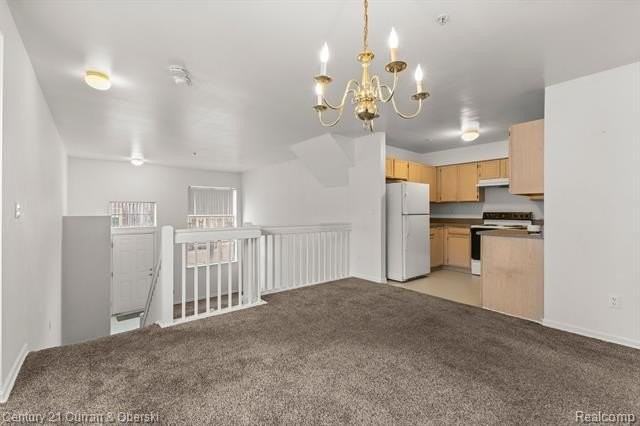 4255 Schaefer Rd - Photo 4 of 23