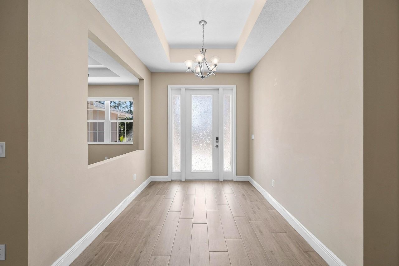 18713 92nd Ln N - Photo 7 of 49