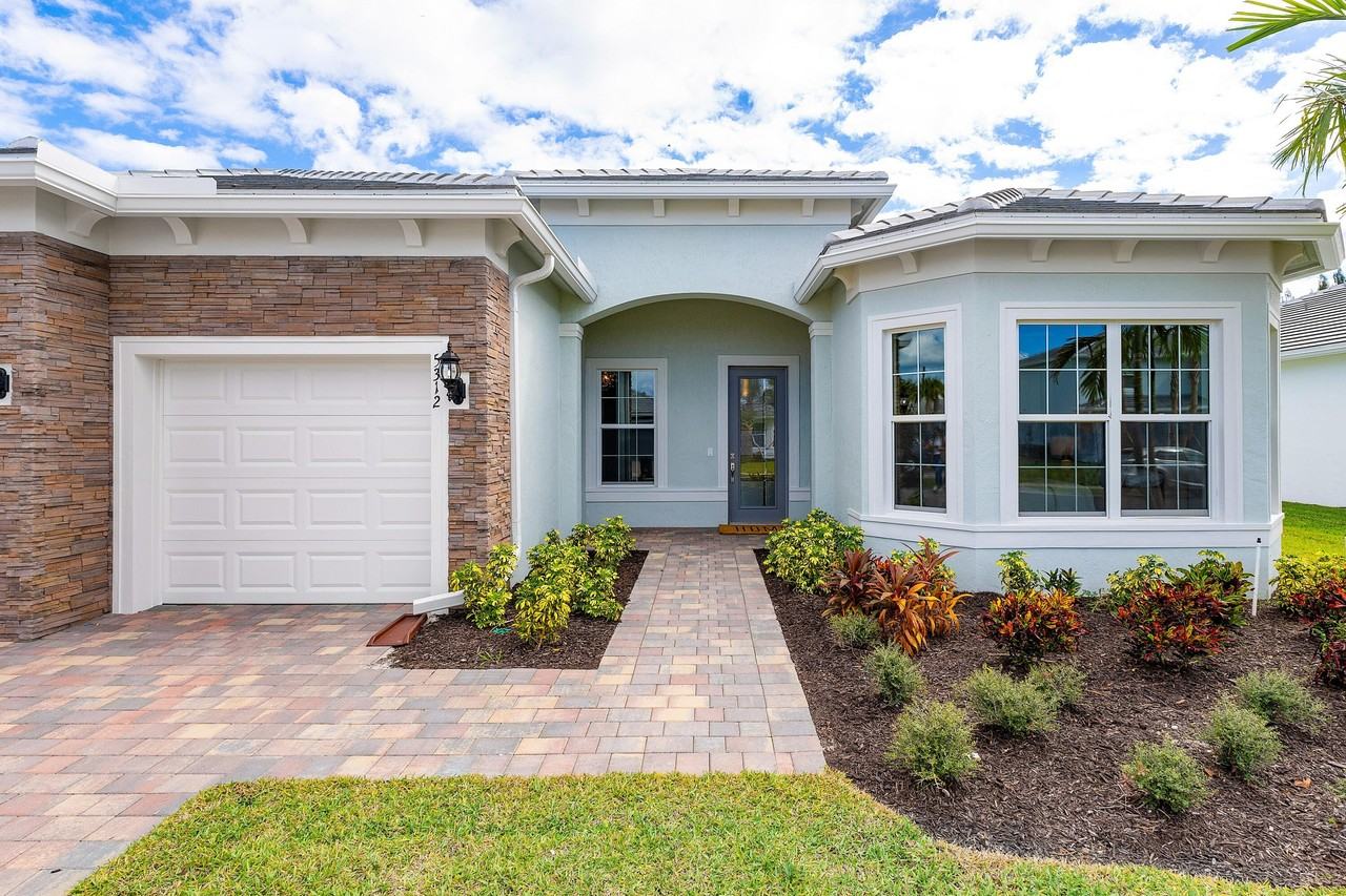 5312 Blue Reed Ln - Photo 2 of 38