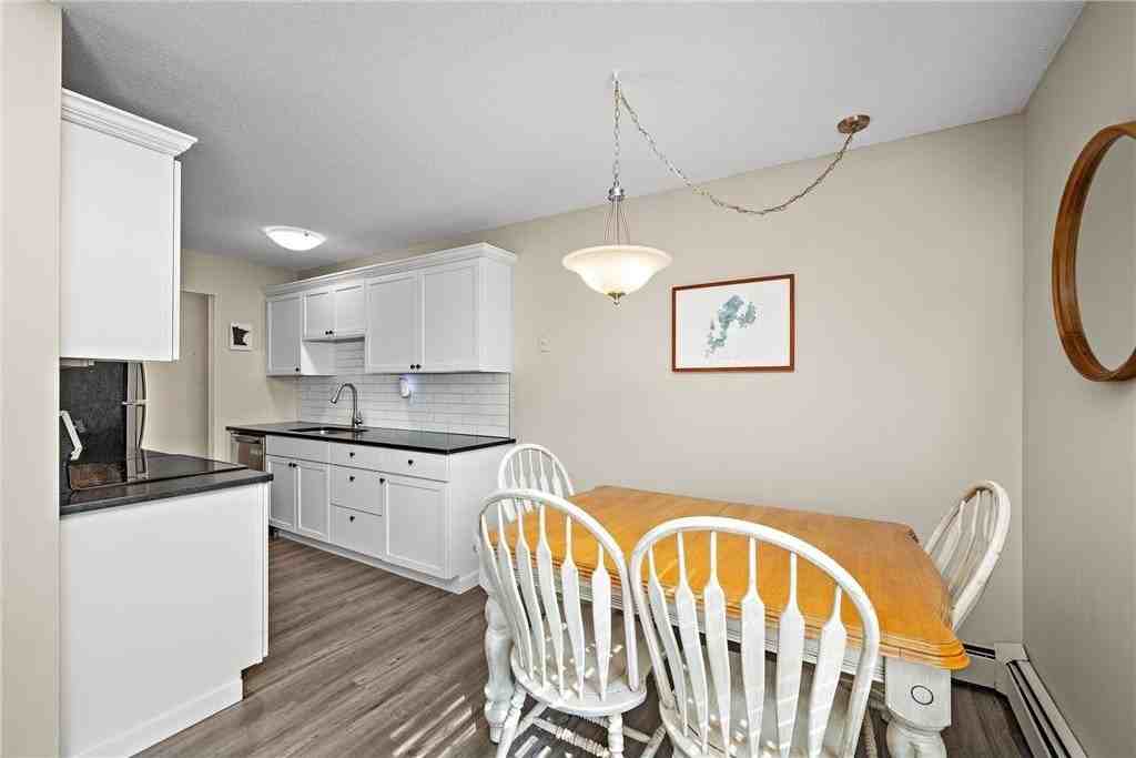 4618 Cedar Lake Rd S #6 - Photo 5 of 19