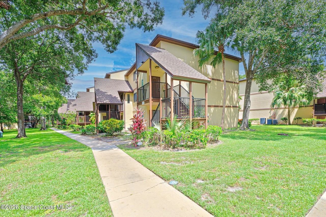 7801 Maplewood Dr Apt 911 #911 - Photo 3 of 36