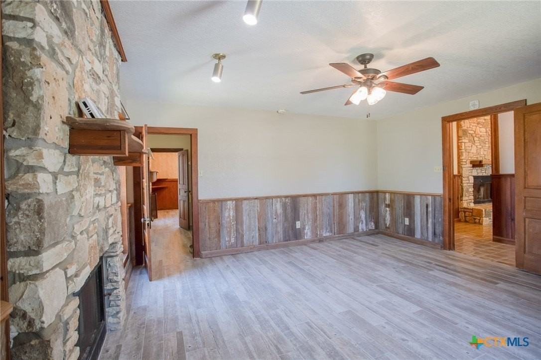 4692 Se River Rd - Photo 2 of 38