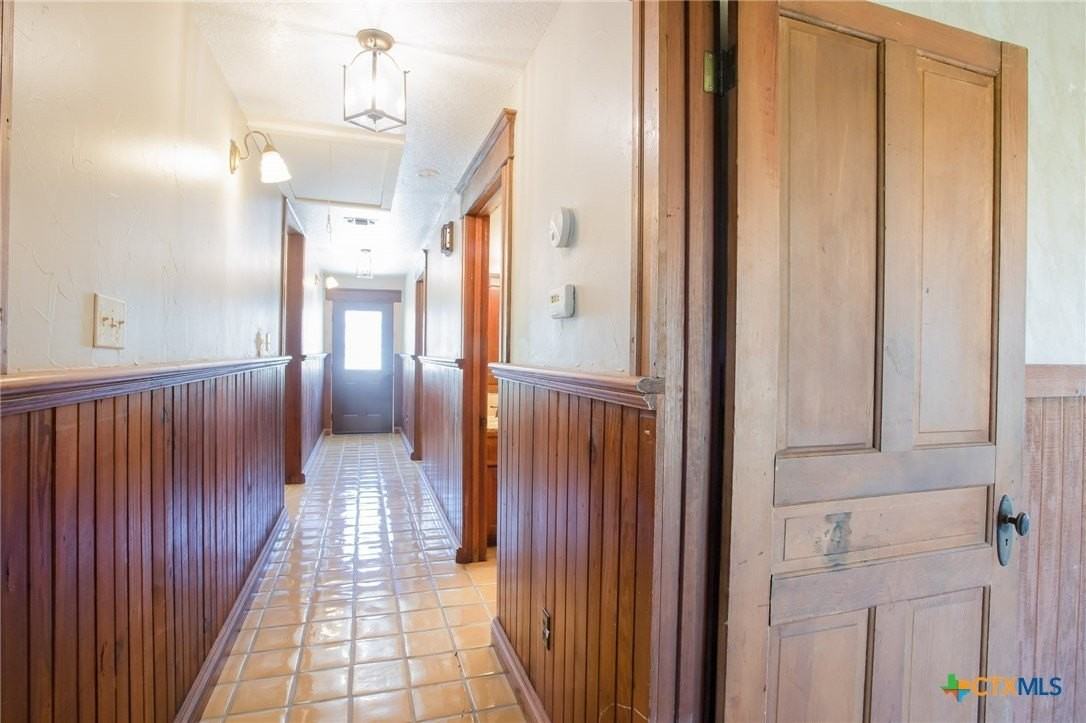 4692 Se River Rd - Photo 7 of 38