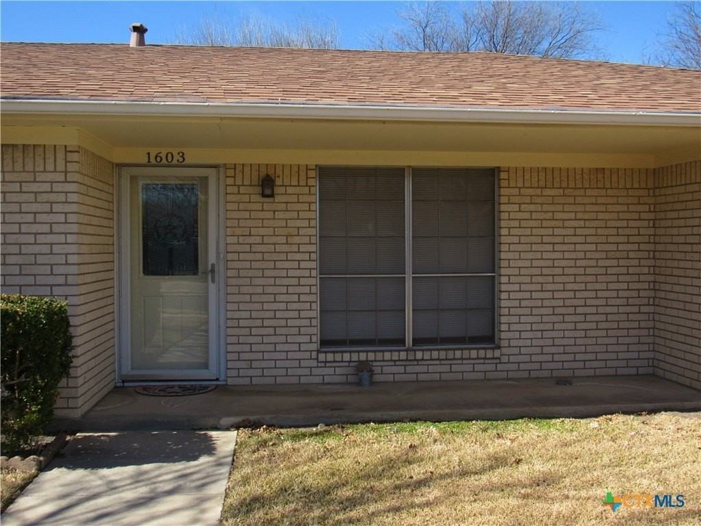 1603 S 2nd St - Photo 3 of 34