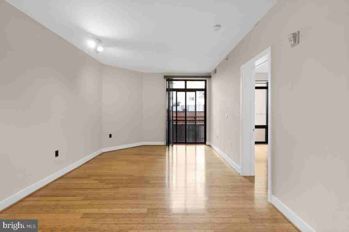 1211 13th St Nw Apt 407 #407 - Photo 3 of 12