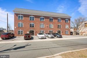 featured image of 711 Windsor St