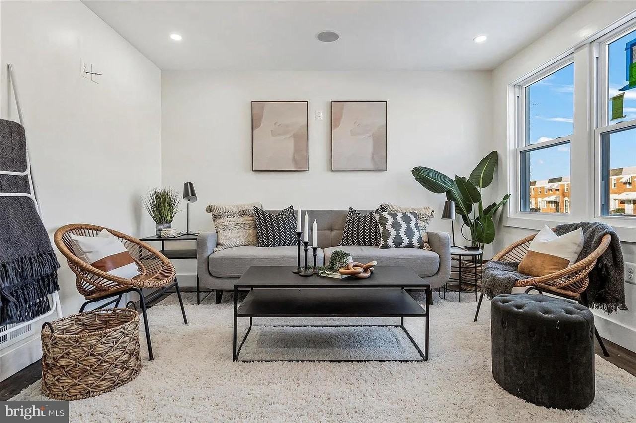 3925 Chesterfield Ave - Photo 2 of 5