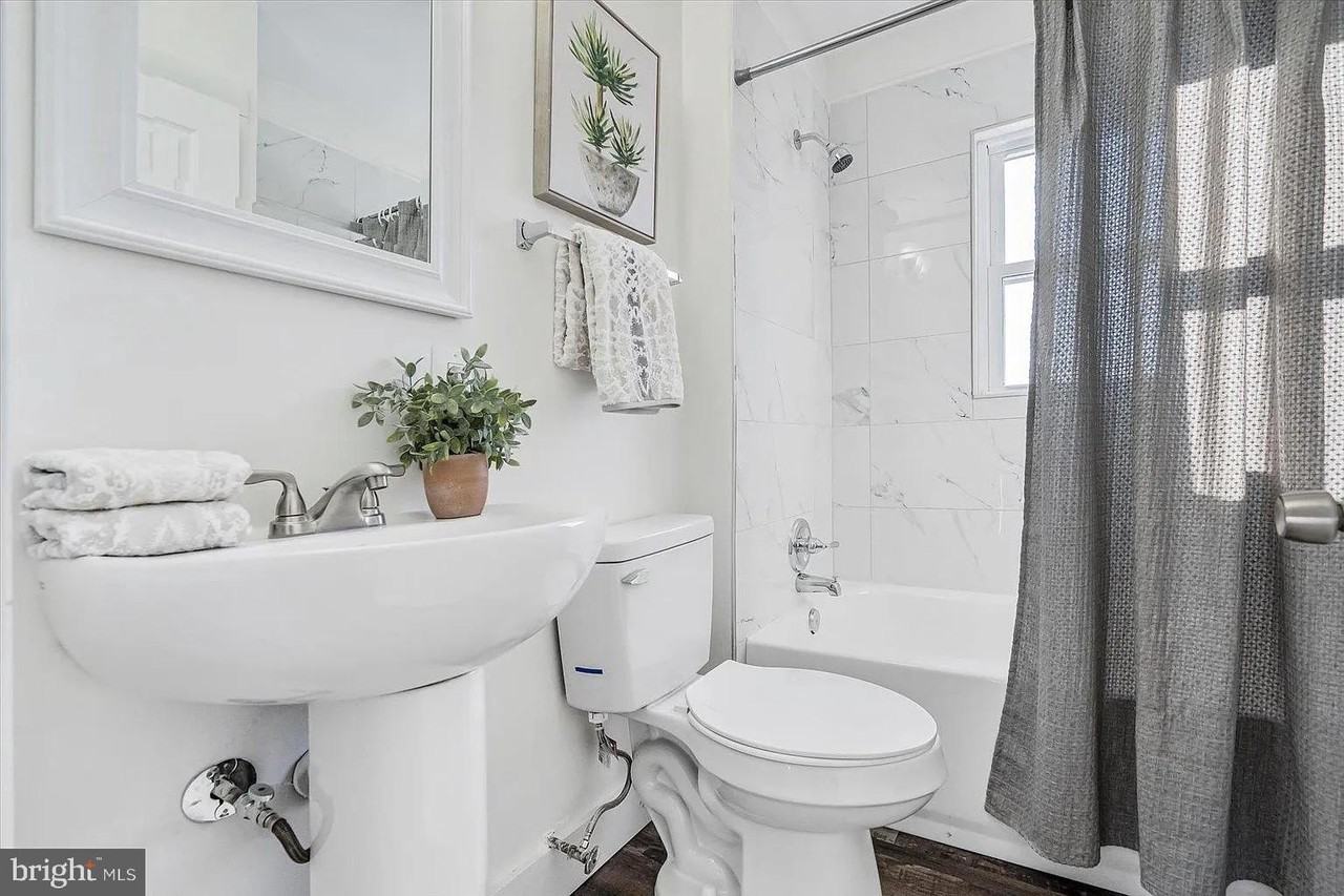 3925 Chesterfield Ave - Photo 5 of 5