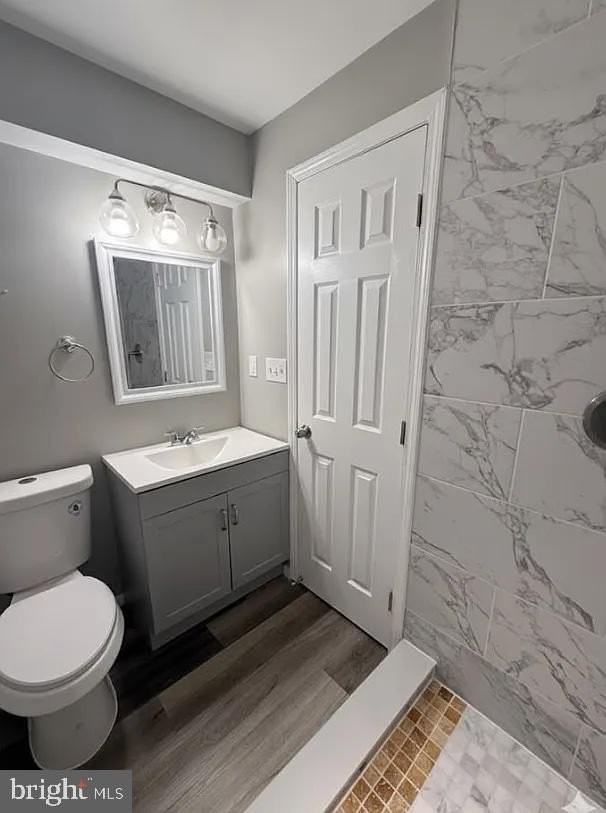 7004 Hames Ct - Photo 5 of 12